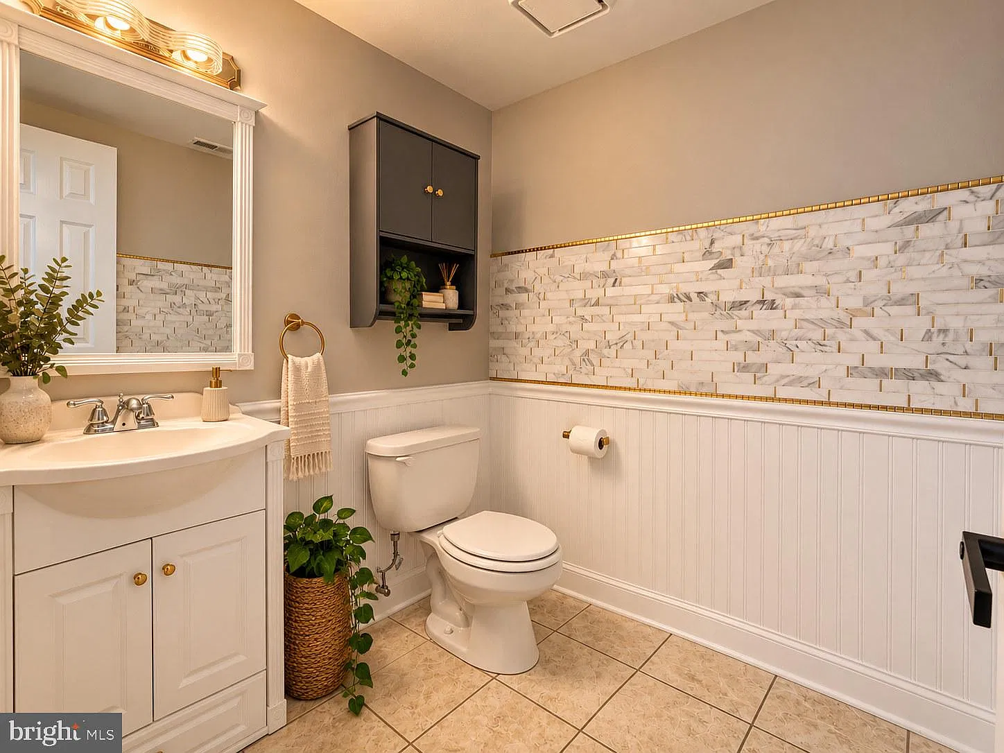 3 bed, 2.5 bath, 1837 sqft, $3,300 — Photo 3