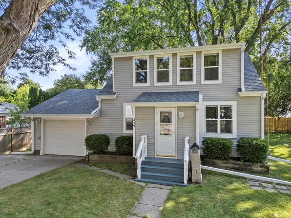 317 North Washington STREET, Elkhorn, WI 53121