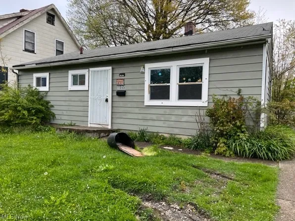 1555 E 172nd St, Cleveland, OH 44110