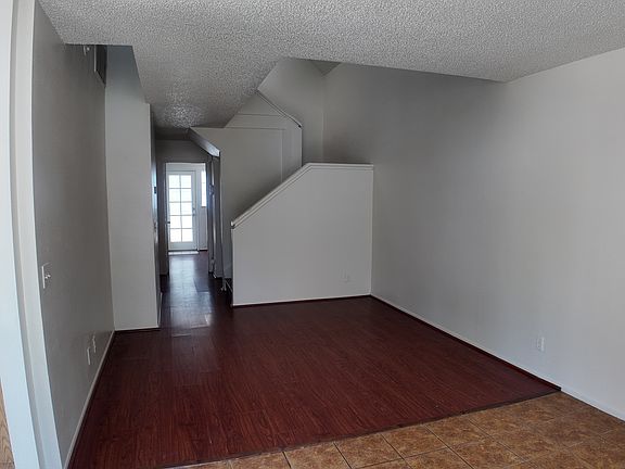 3rd image of 14560 Woodland Dr Unit 32