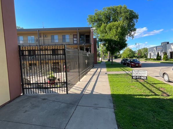 120 8th St N #42B6E4649