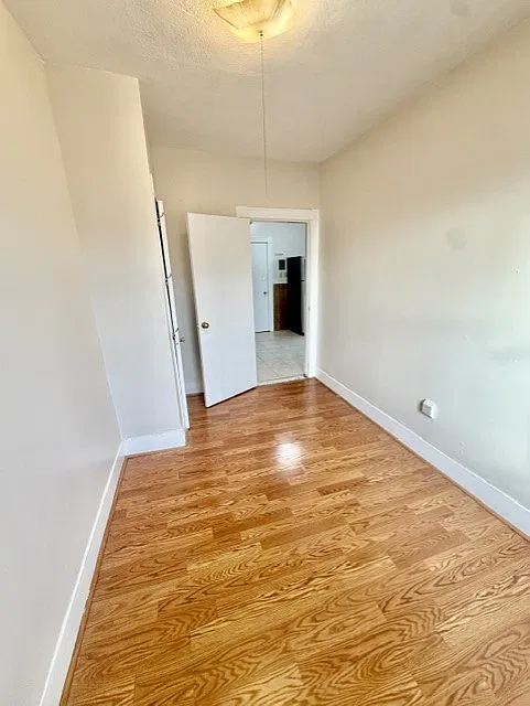 16 Fleet St — Photo 4