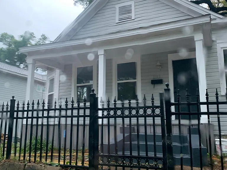 1813 Dr Martin Luther King Jr Dr — Photo 1
