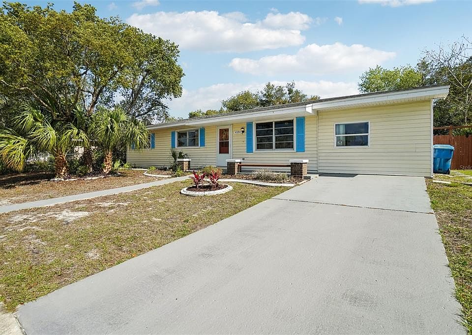 1st image of 4594 ESSEX LANE