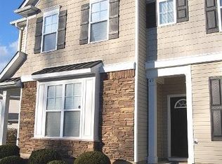 43 Ledgerstone Ln, Greensboro, NC 27407