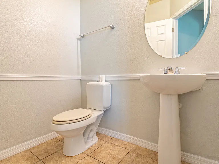 1210 Bassano Way — Photo 18