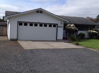 35990 Pittsburg Rd, Saint Helens, OR 97051