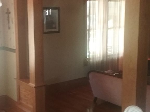 4th image of 1214 N 26th St