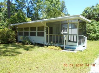1039 NE 7th Ave, Crystal River, FL 34428