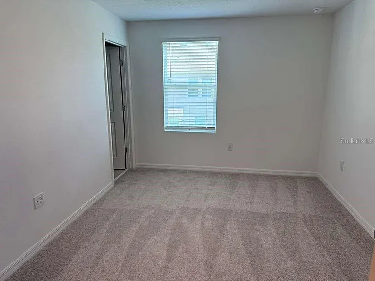 2848 Skyline Loop — Photo 10
