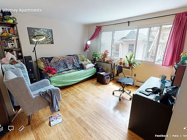 550 Whitney Ave #14 — Photo 3