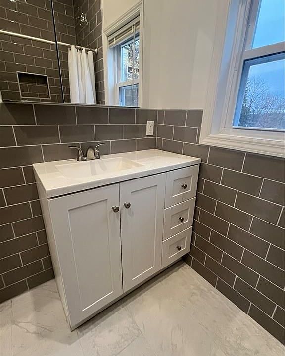 656 Sherman Ave Thornwood NY Zillow