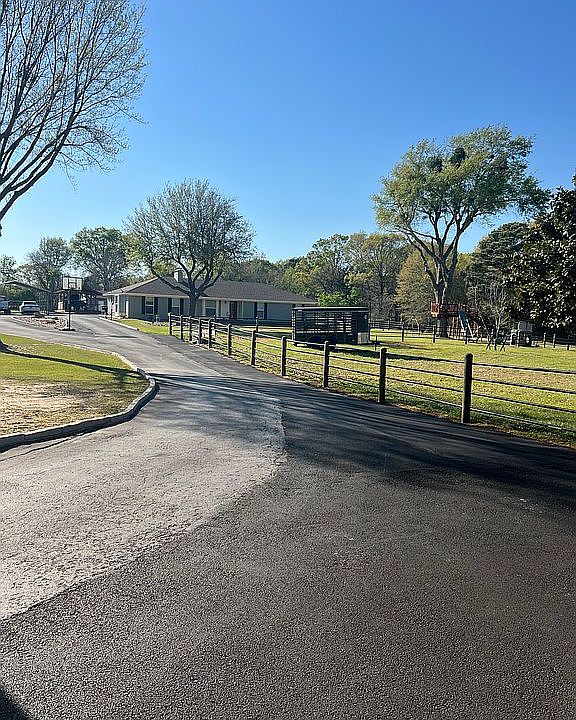 1st image of 16251 Audrey Ln