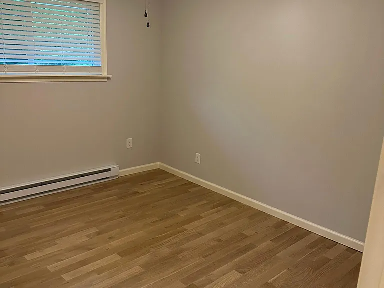 394 Hemlock Dr — Photo 10