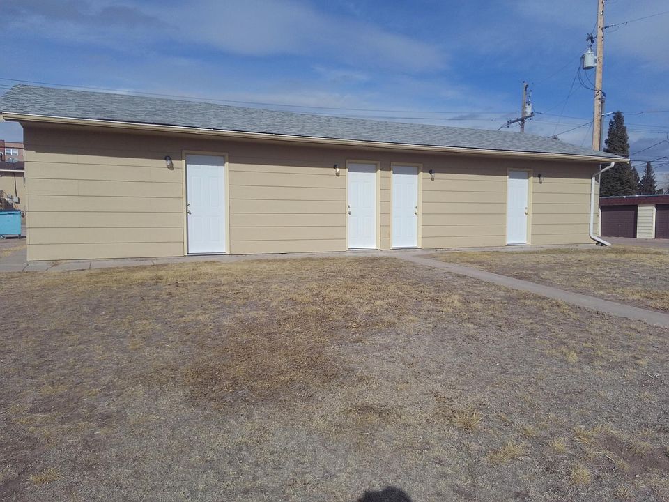 2nd image of 532 Melton St APT D