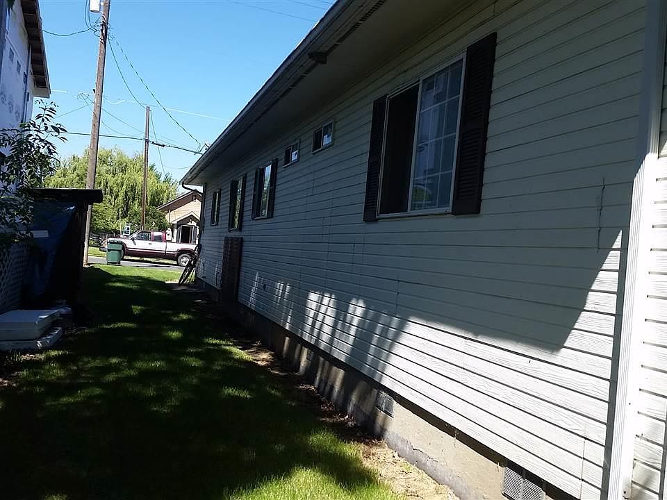 2nd image of 613 N A St