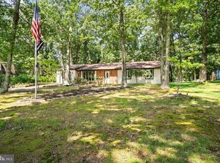 221 Forked Neck Rd, Shamong, NJ 08088