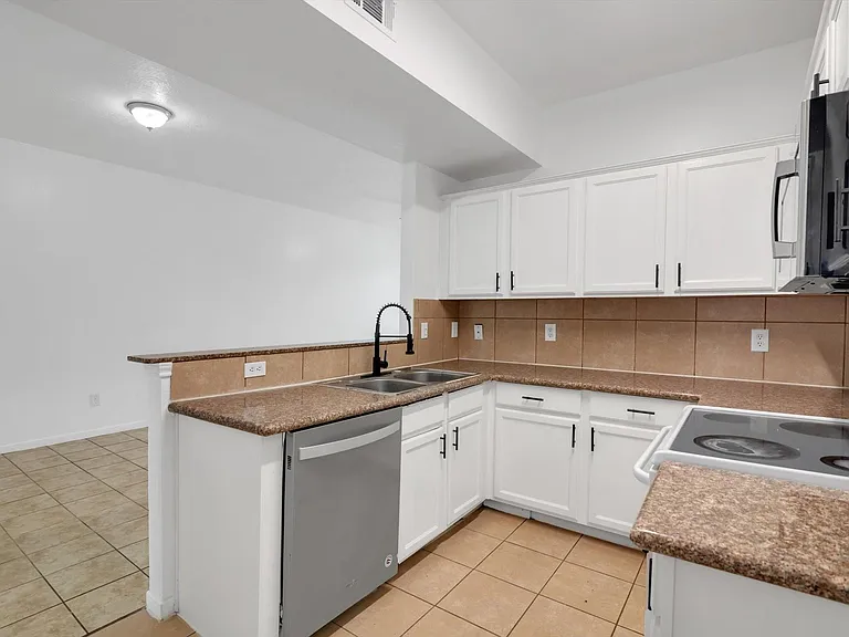6933 Liverpool St #A — Photo 4