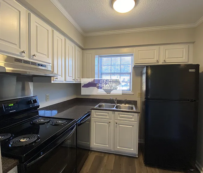 716 Verdant Dr #1 — Photo 13