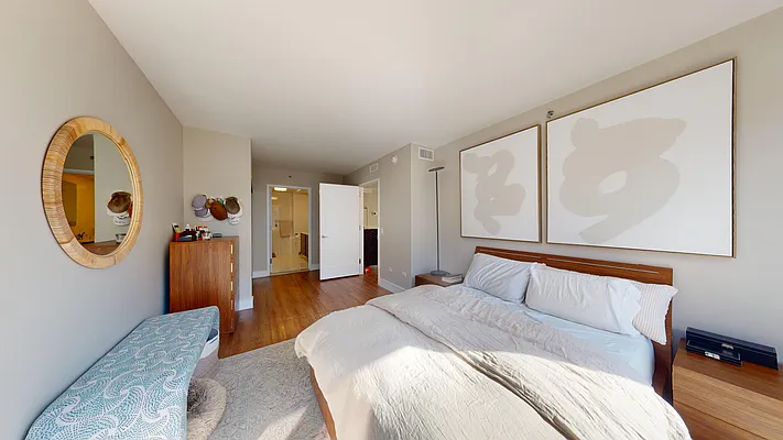 Rented by Bond New York | media 45