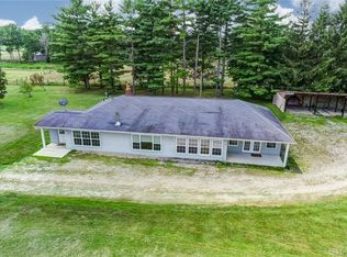 8404 Gustin Rider Rd, Blanchester, OH 45107