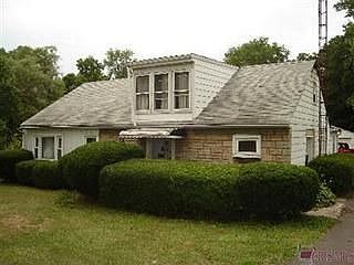2nd image of 2091 McCoy Rd