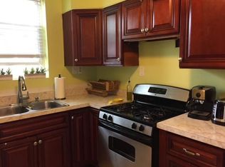 902 Jefferson St NW APT 2, Washington, DC 20011