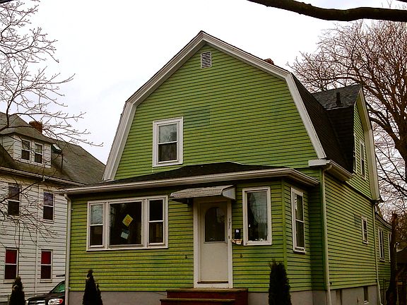 3rd image of 171 Woodside Ave