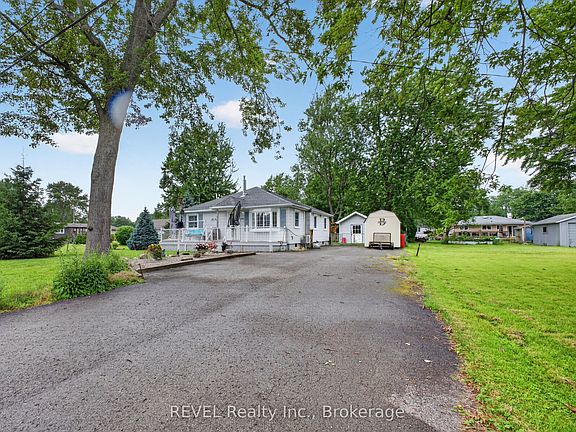 4th image of 3262 Young Ave