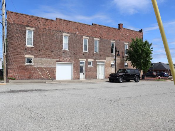 206 4th St Unit 2