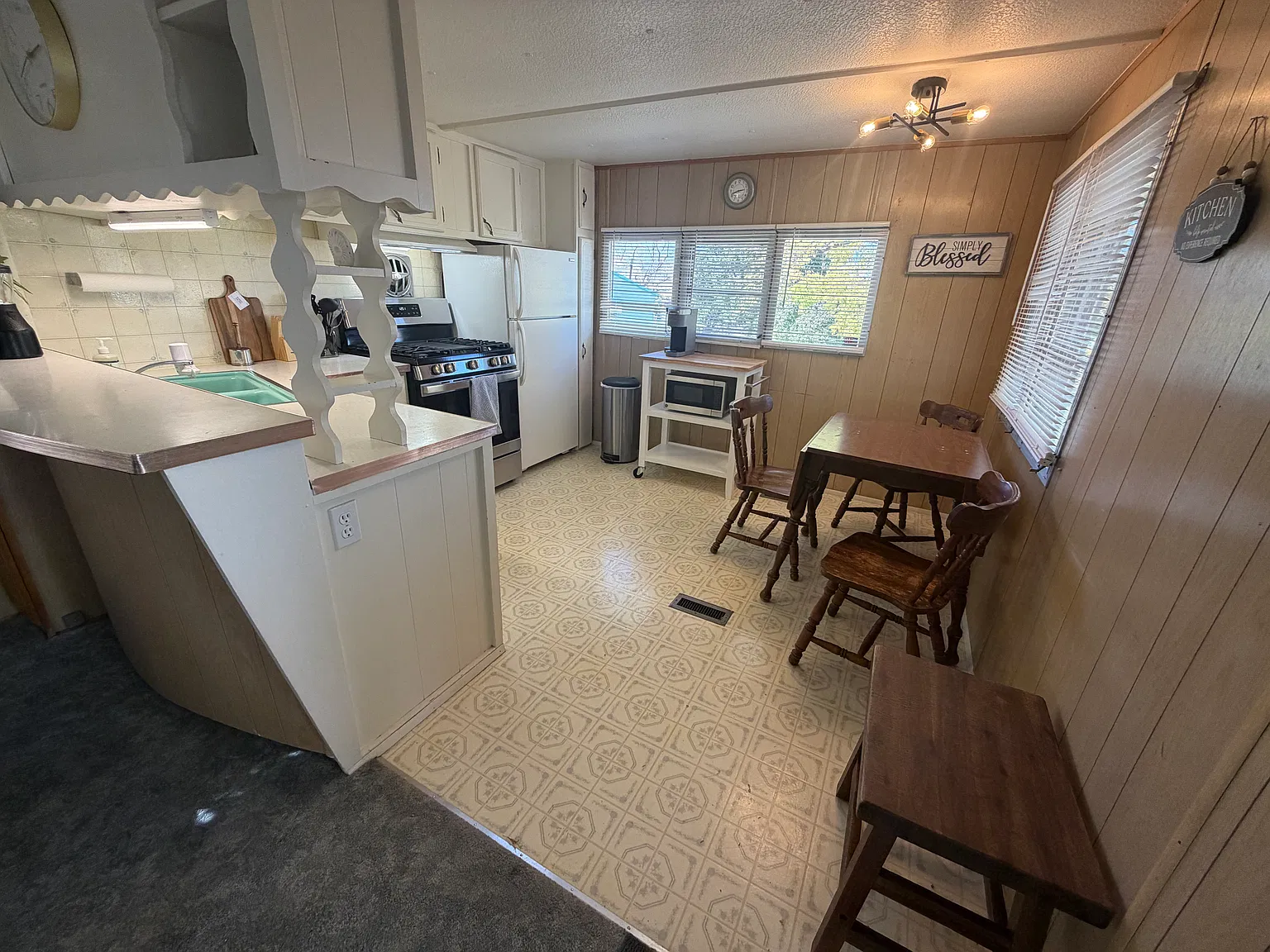2 bed, $1,800 — Photo 3