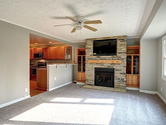 3rd image of 2920 Kerwood Dr