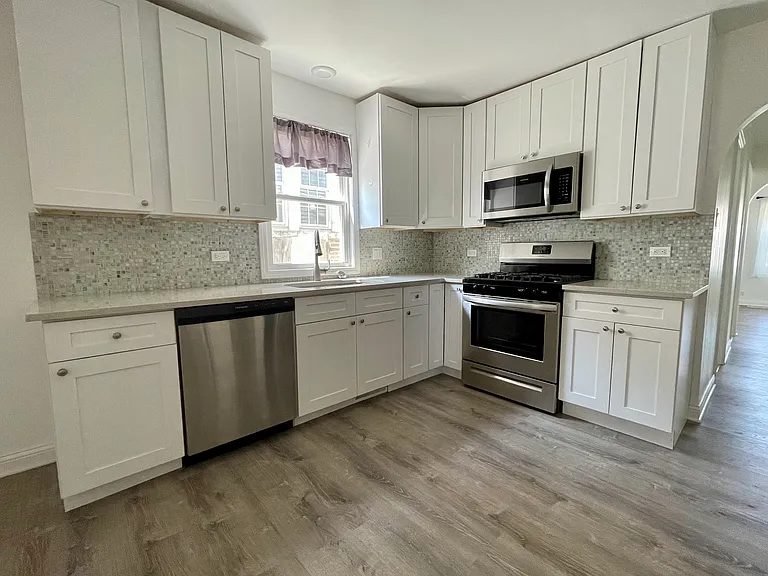4135 N Meade Ave #1 — Photo 7