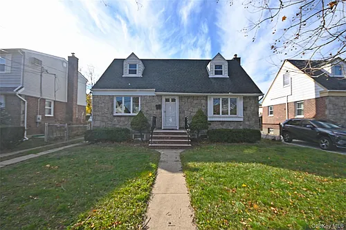 1047 N 7th St #WHOLE HOUSE Photo 1