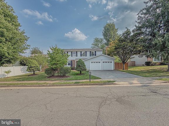 5th image of 107 Appletree Dr NE