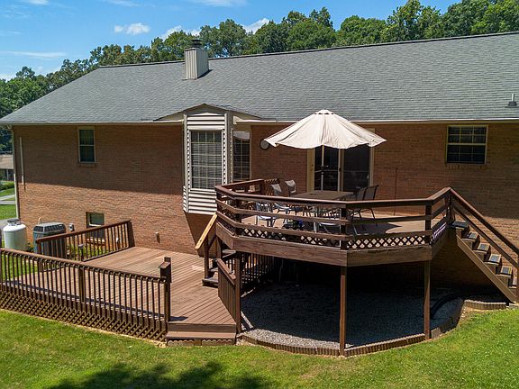 5th image of 985 E Brentwood Dr