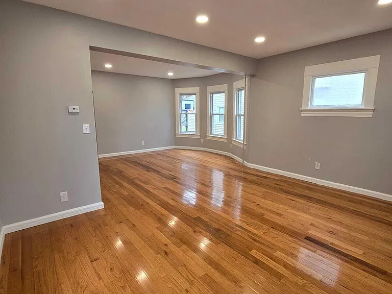 530 Myrtle St — Photo 7