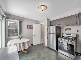 33441 Rosslyn Ave, Garden City, MI 48135