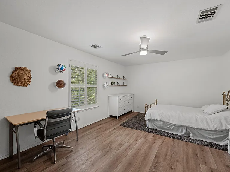 12329 Pleasant Hill Ct — Photo 24
