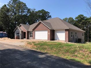 2 Marske Ln, Bella Vista, AR 72715