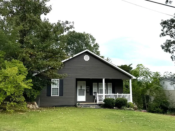 923 Kendall Dr, Poplar Bluff, MO 63901