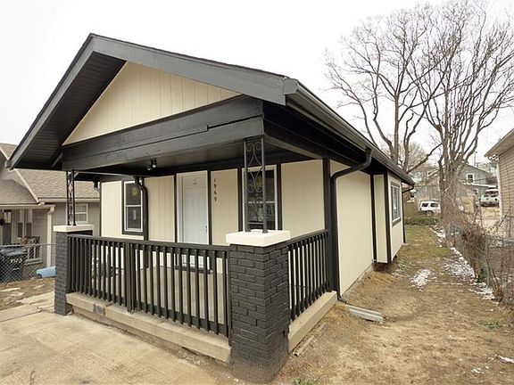 2nd image of 1969 N 30th St