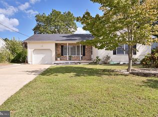 213 Bulkhead Ave, Manahawkin, NJ 08050