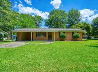 1258 Beagle Rd, Orange, TX 77632