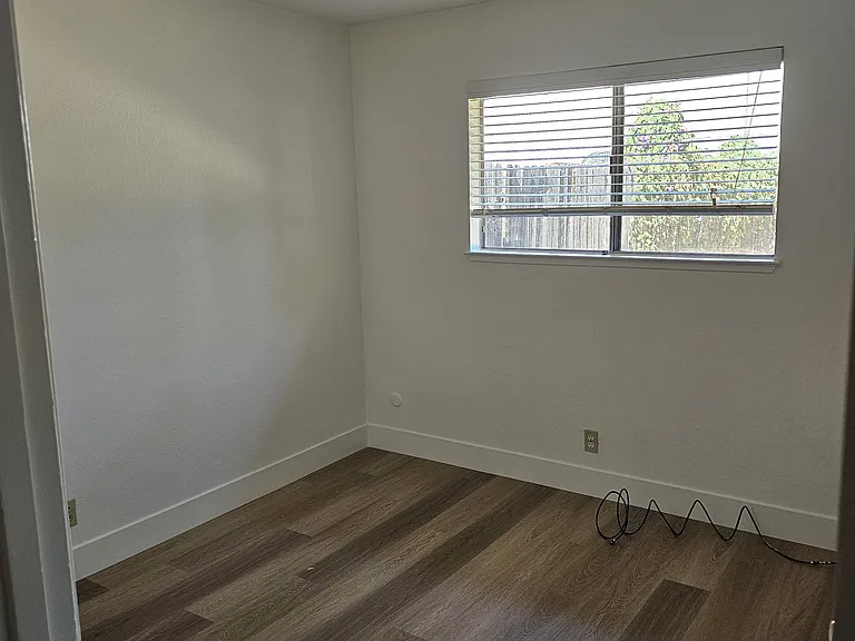 8804 N Winding Way — Photo 11