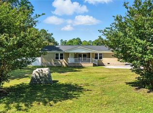 1086 Johnson Cir, Franklin, VA 23851