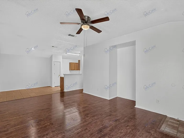 10340 Blackjack Oaks Dr — Photo 9
