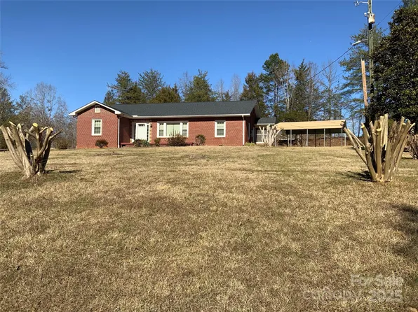 134 Oscar Justice Rd, Rutherfordton, NC 28139
