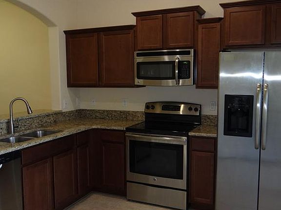 2nd image of 1428 Harbour Blue St