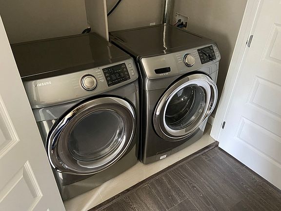 3rd image of 4901 52nd St